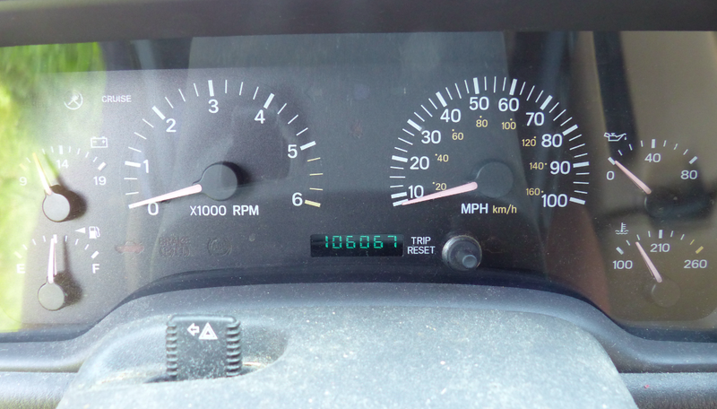 Illustration for article titled I Just Bought a Low-Mileage Jeep Cherokee for $500 and It Is the Ultimate Winter Beater